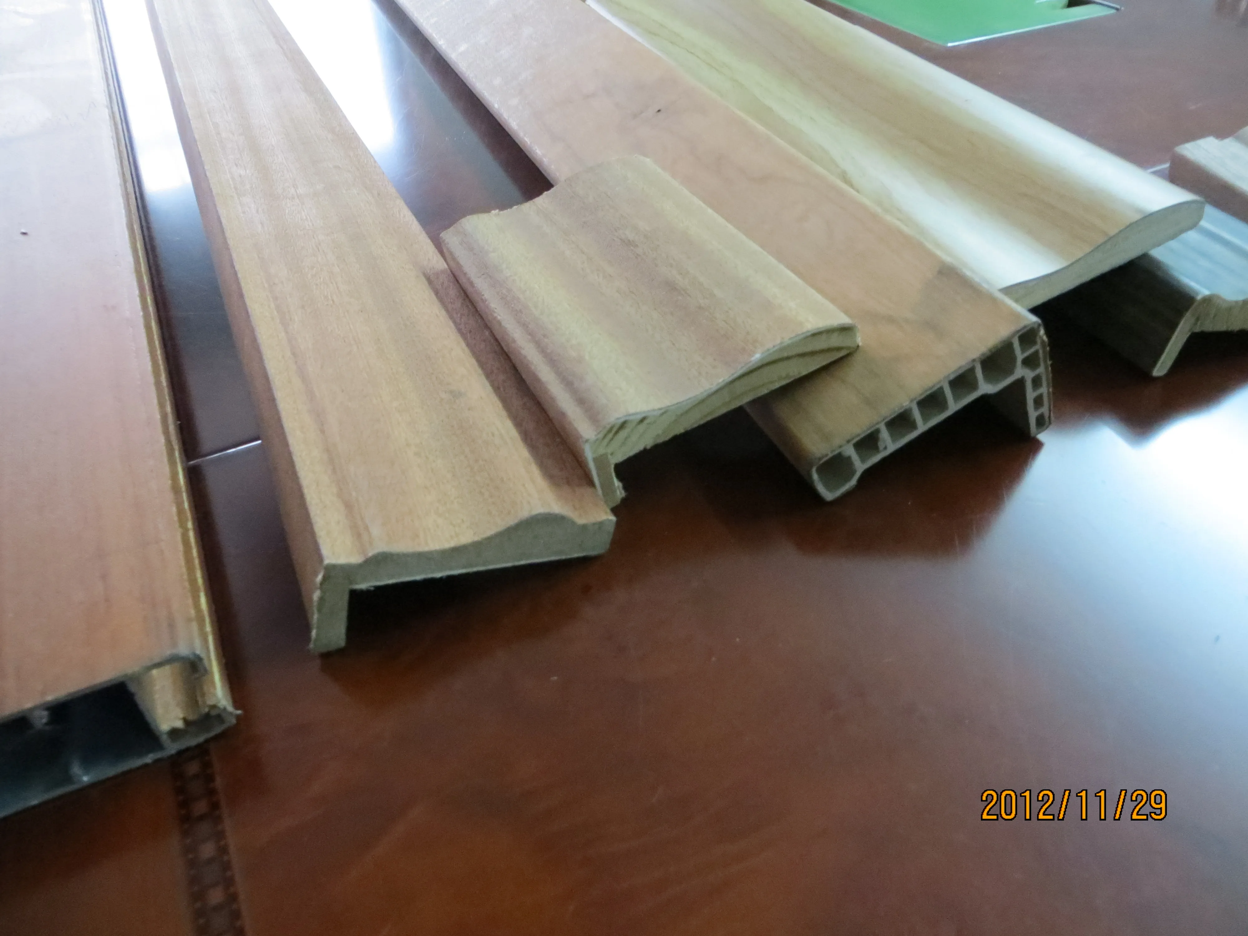 High QUALITY STANDARD  WOOD VENEER WRAPPING MACHINE For furniture decoration, door frame