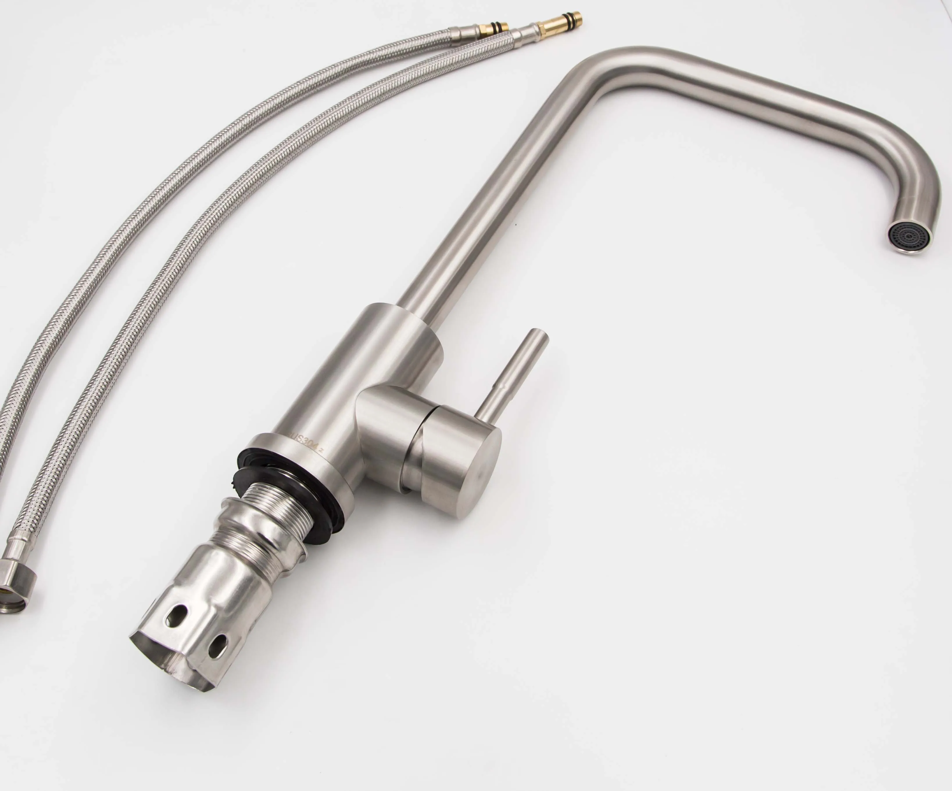 
China Hot and Cold Water Kitchen Sink Mixer Flexible Faucet Griferia Cocina 