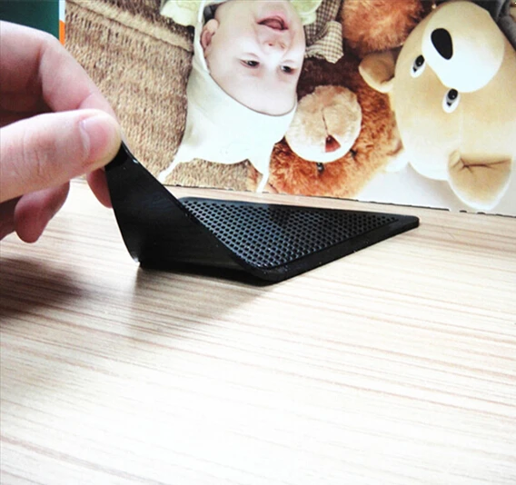 Furniture accessories hot seller black washable curling rug grippers anti slip pad carpet mat