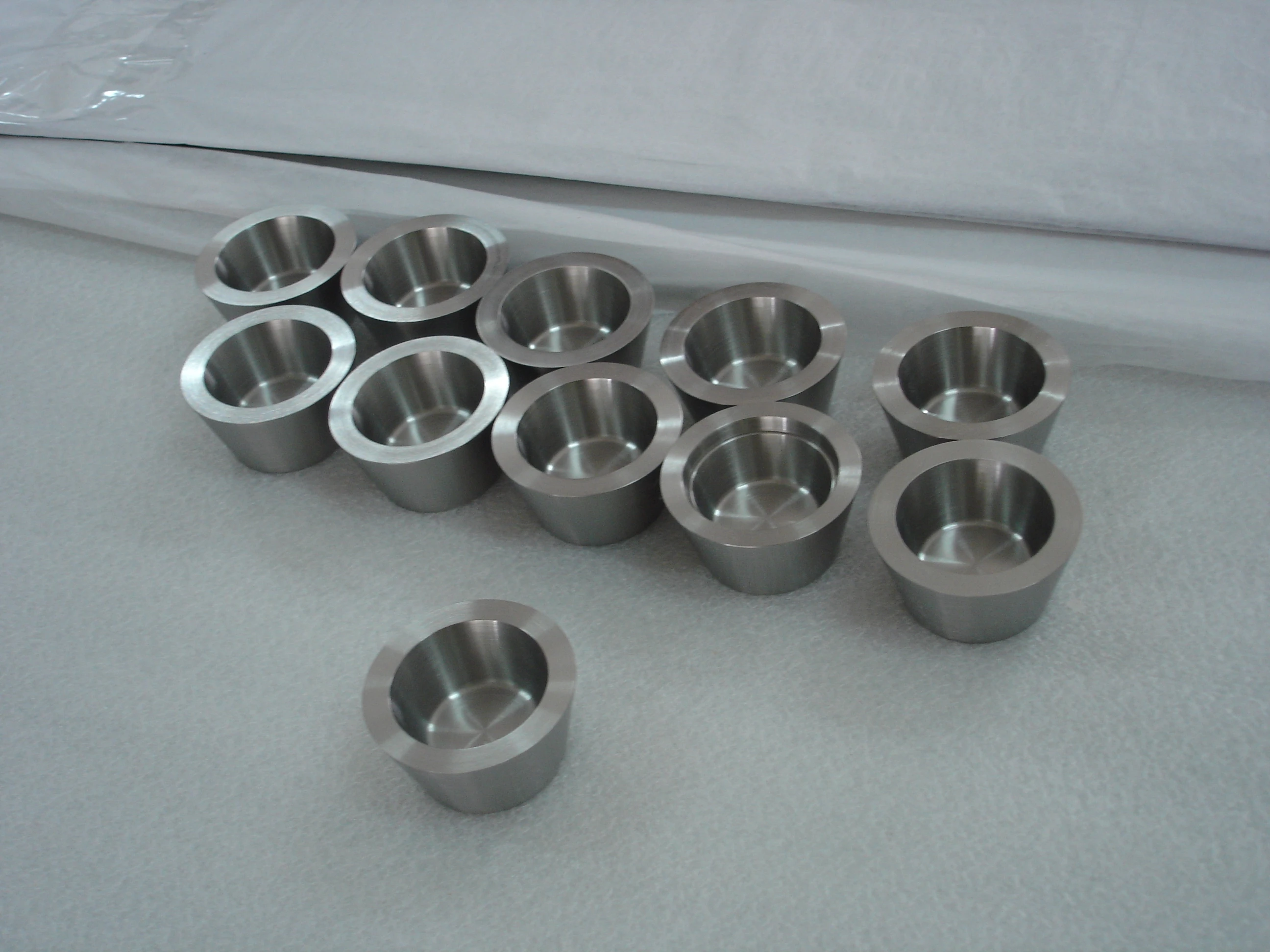 high temperature sintering forged tungsten melting pot crucible