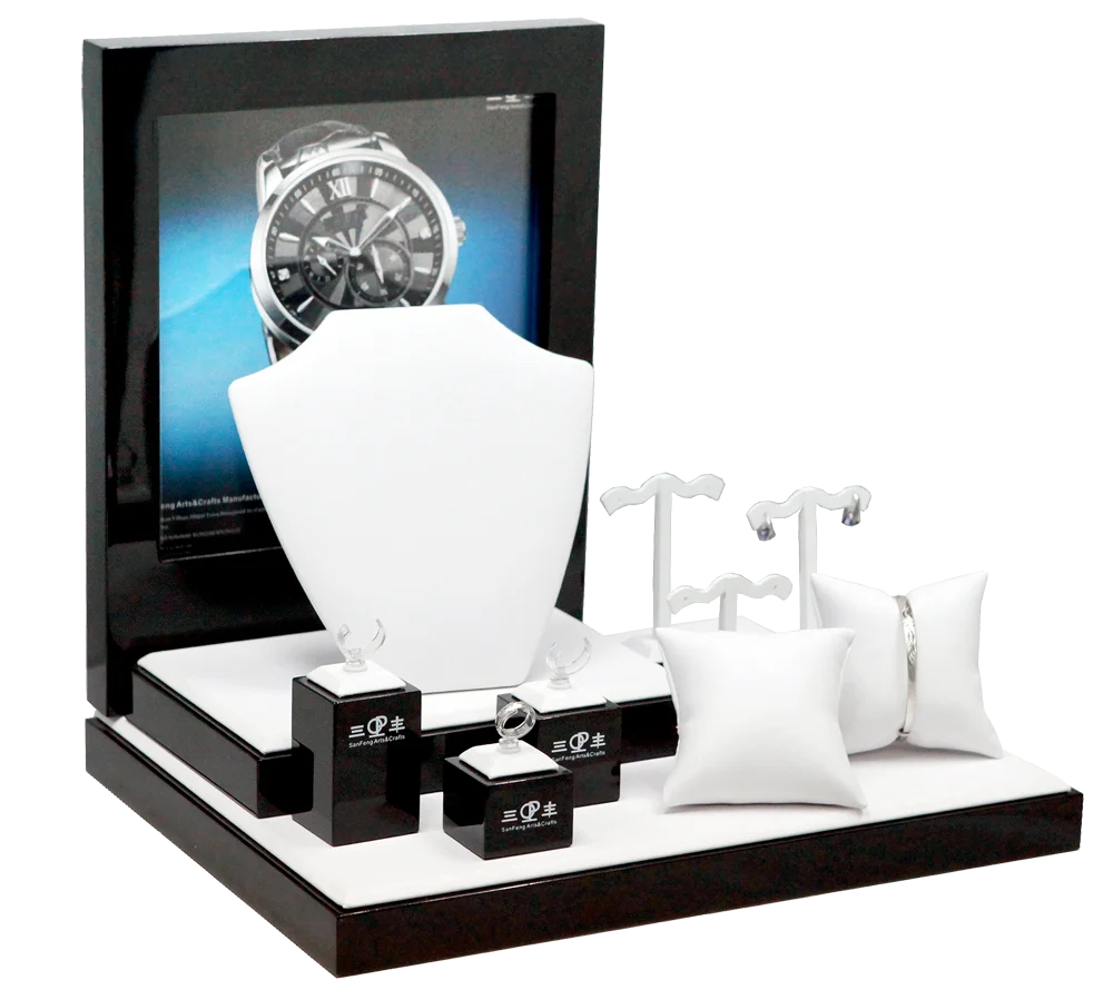 Great Quality Hot Sell Customized Handmade Wooden Jewellery Display Stand  For Wholesale