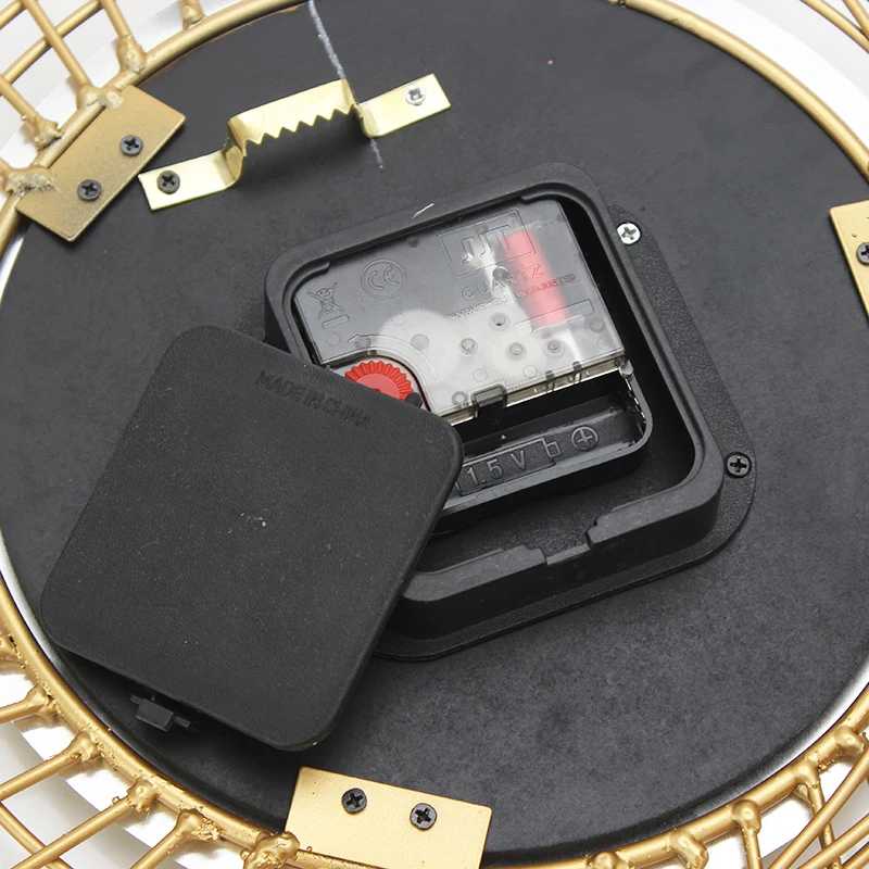 Best Selling Products Home Decor Art Craft Metal Crystal Home Goods Wall Clocks Themes