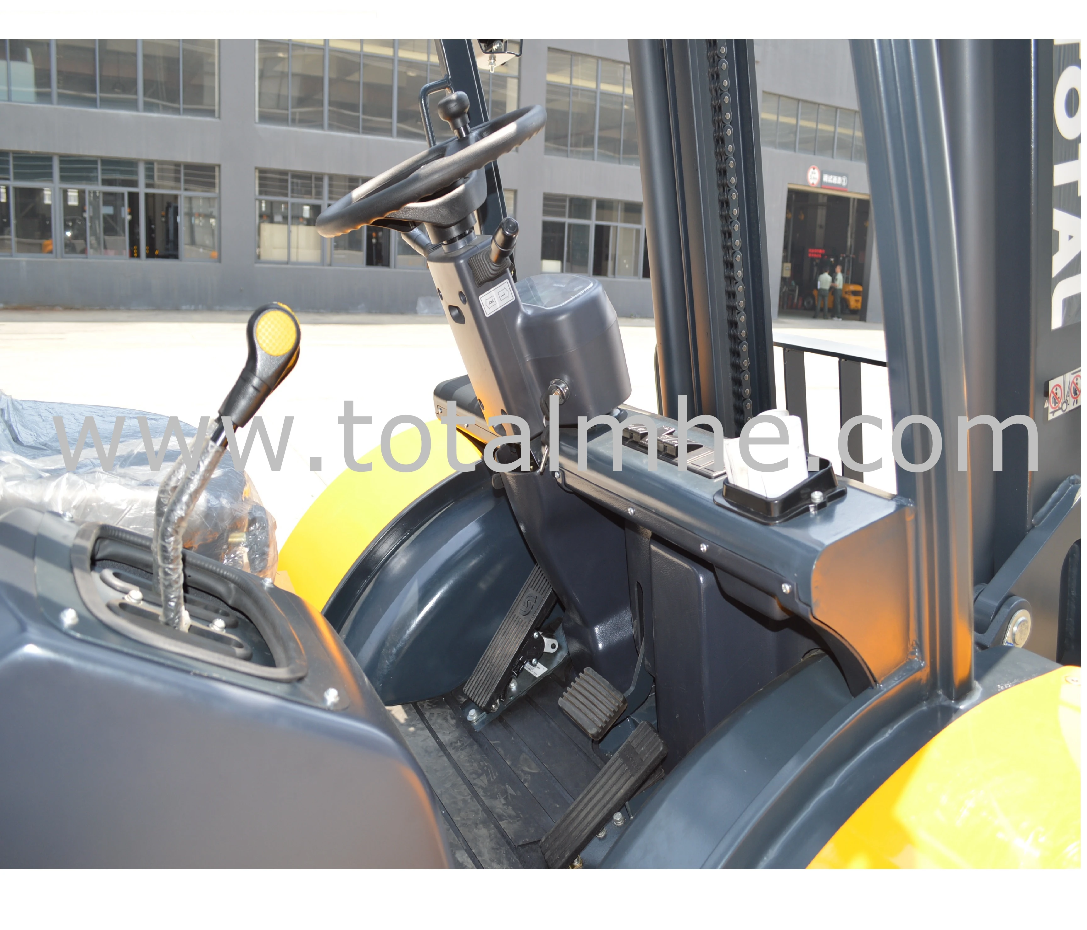 3.5 ton 4WD Rough Terrain Forklift