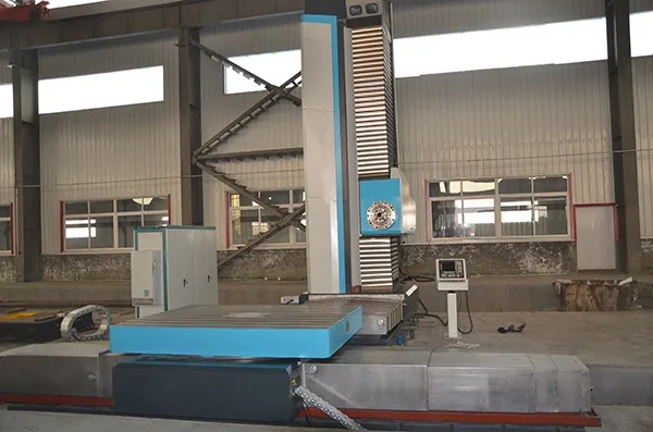 Фрезерно-расточной станок с ЧПУ типа CNC / Расточный станок с чпу