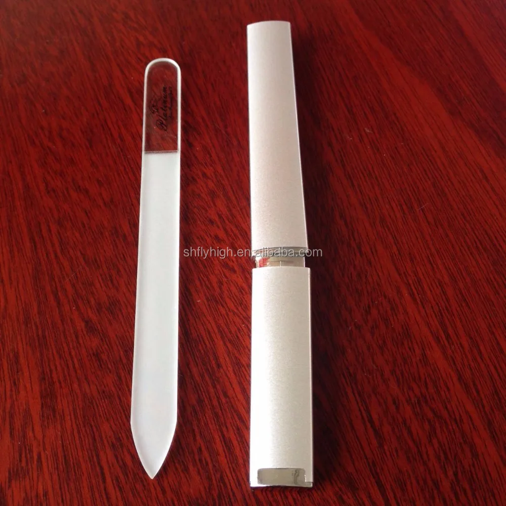 Glass nail file with aluminium case