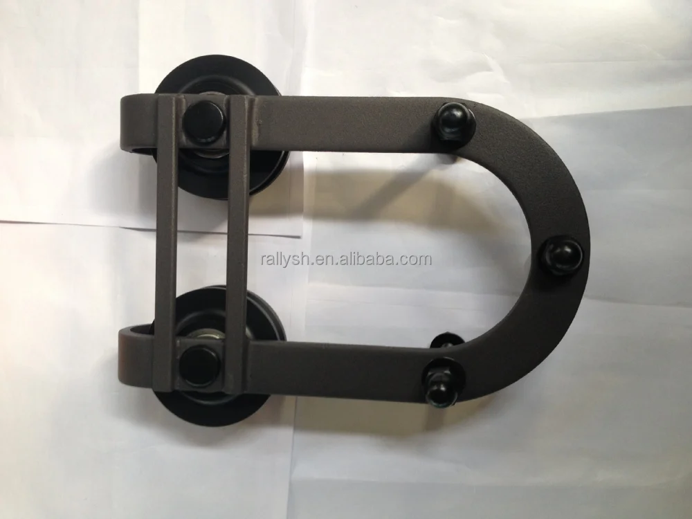 horseshoe barn door hardware