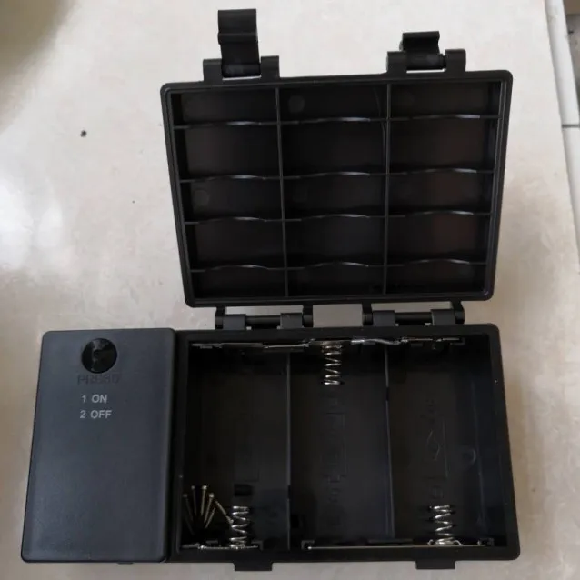 4.5V Plastic Waterproof 3 x D Size 3D Cell Battery Holder with Cover & Switch JST Connector DC plug