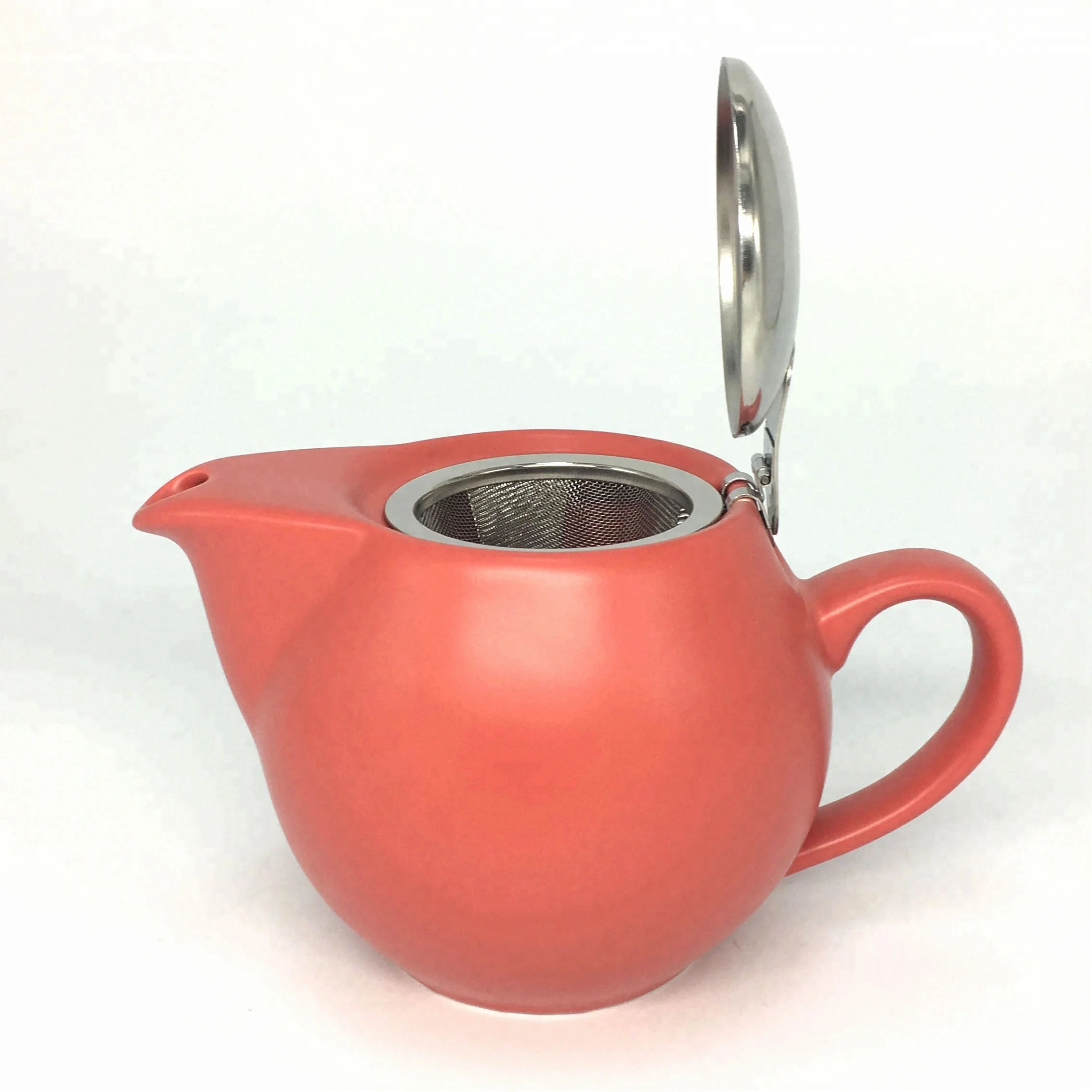 porcelain tea pot with stainless steel lid and strainer