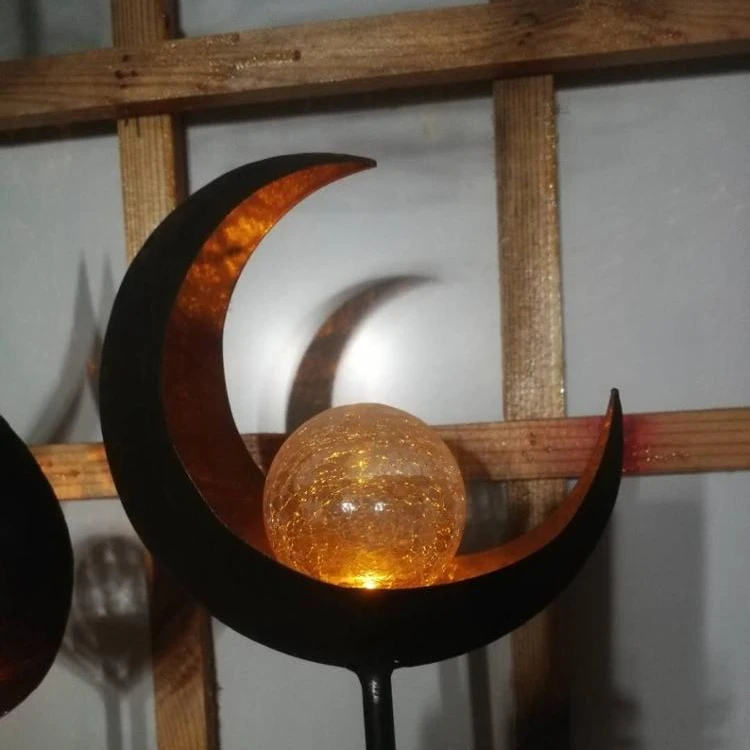 Amazon Hot Sell Moon Solar Garden Stake Light