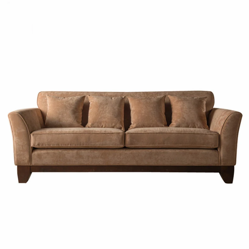 Античный диван в американском стиле для