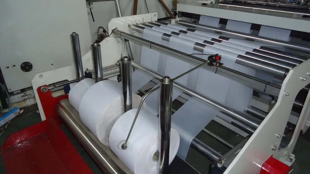 
PE LDPE polyethylene flying knife cutting plastic big garbage bag machine double heat sealing bag making machine 