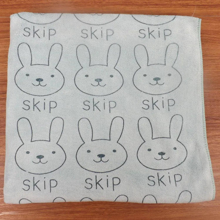 Hot sale personalized custom printed microfibre dog towel dog bathrobe towel