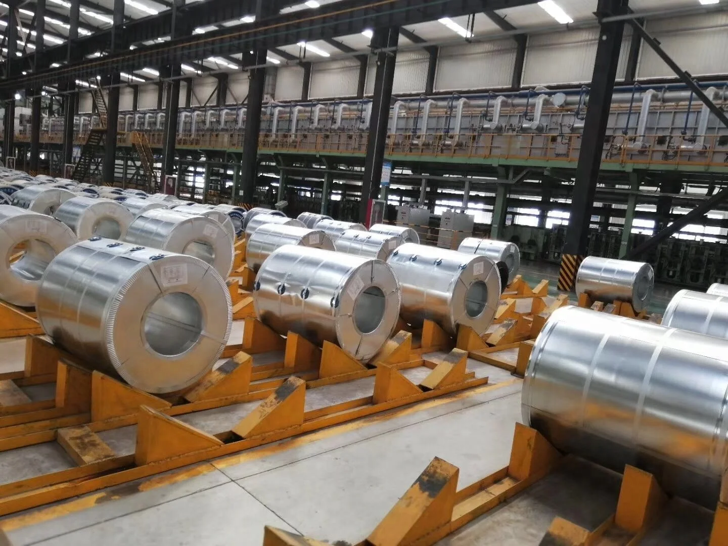 PPGI Coils, Color Coated Steel Coil, RAL9002 White Prepainted Galvanized Steel Coil Z275/Metal Roofing Sheets 2701