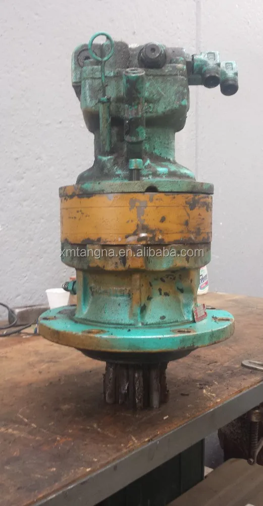 Поворотный редуктор для kobelco s60. RG025S-155-38 SHIBAURA