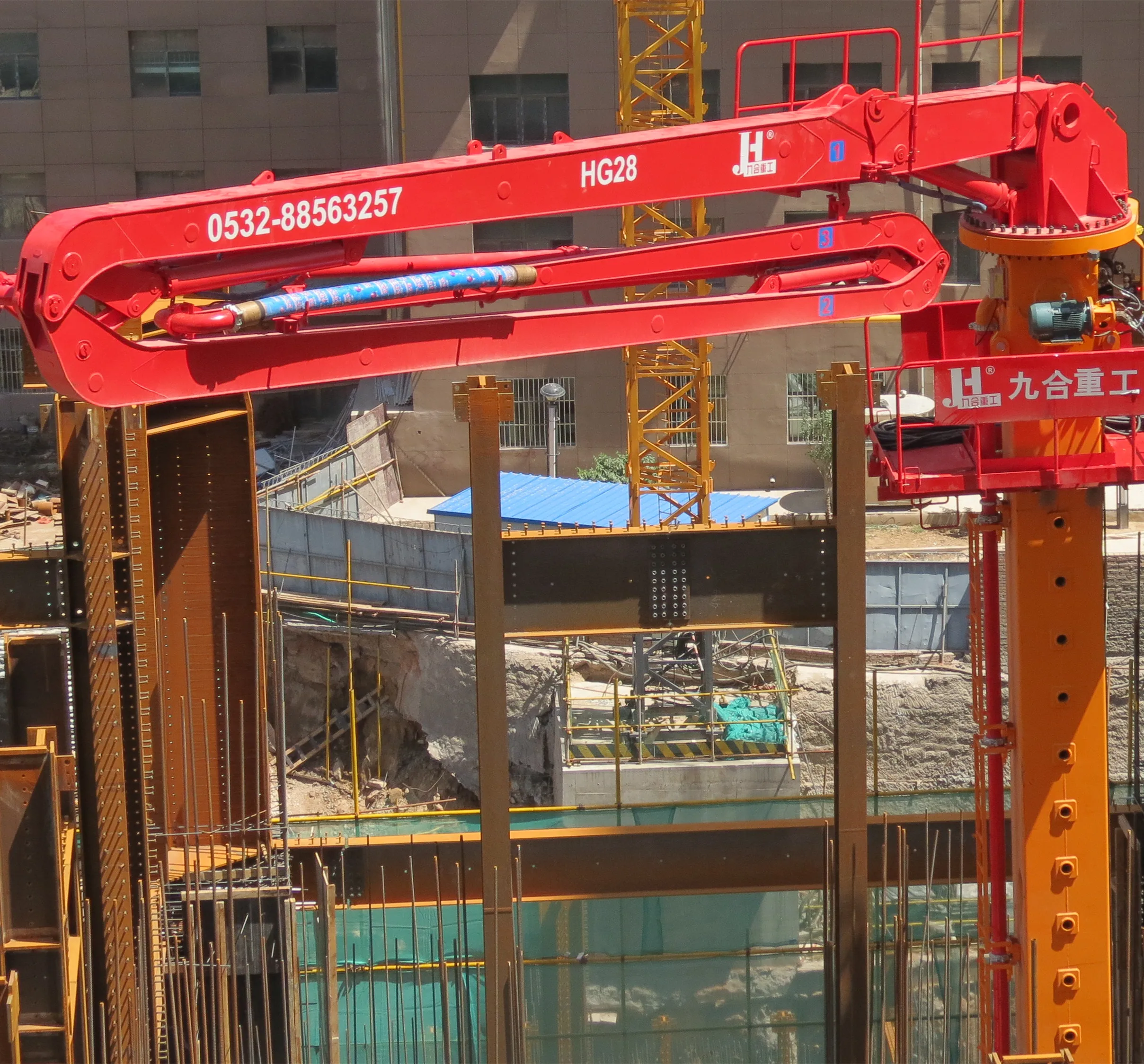 Factory price! 28m 32m 33m hydraulic jacking self climbing concrete placing boom for building construction!