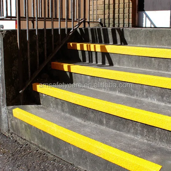 
Anti-slip Stair nosing with corundum grits 