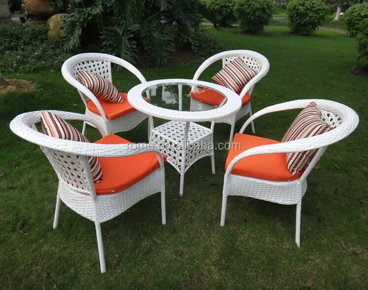 
wicker rattan coffee table and chair/ patio tea set/ bistro set 