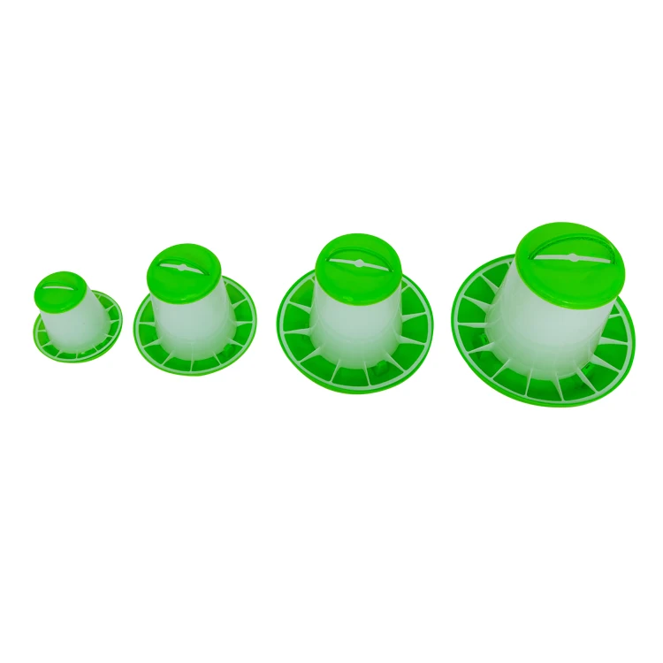 Poultry farm equipment 3L green and white plastic poultry chicken drinker water trough