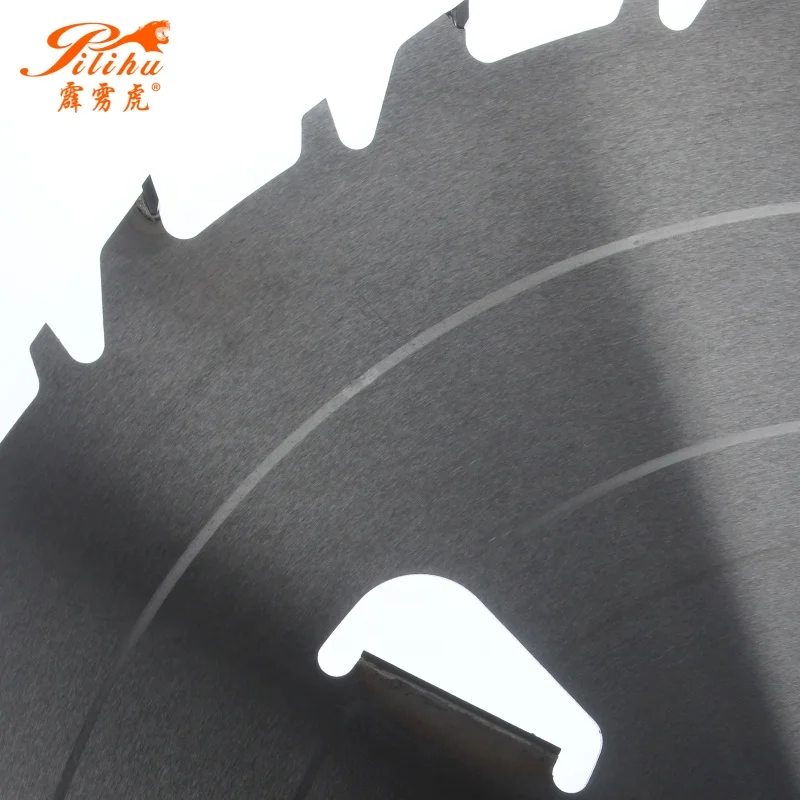 25 inch Wood Cutter Disk Cutting Disc Saw Blade with Scraper