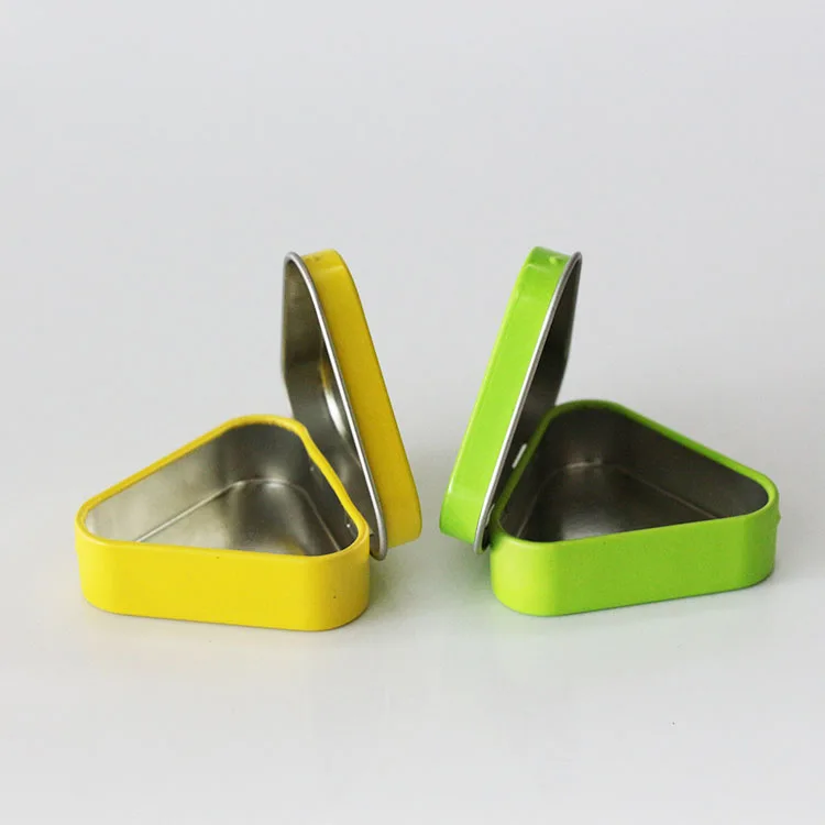 First class food safe small candy mint tin box with hinged lid in triangle shape