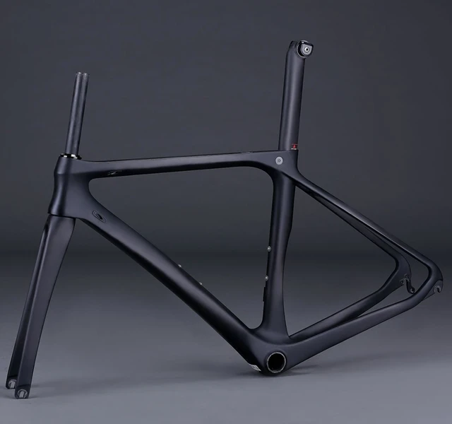 HONGFU 2018 HOT SALE  aero road straight oem carbon road Racing bike frames FM098