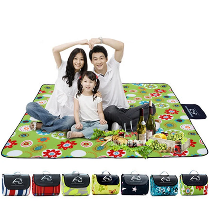 Muti-Size Custom Outdoor Camping Mat Waterproof Foldable Picnic Mat Plaid Beach picnic Blanket