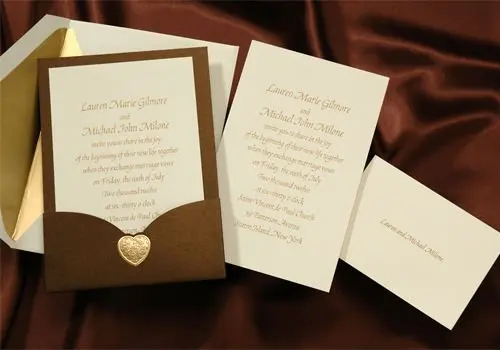 Приглашение S & Q CMYK на белом кардсток с жемчужным