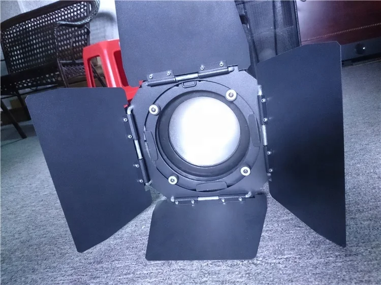 led stage lighting tv studio 150W 200W 300W theatre fresnel light Auto Zoom fresnel light