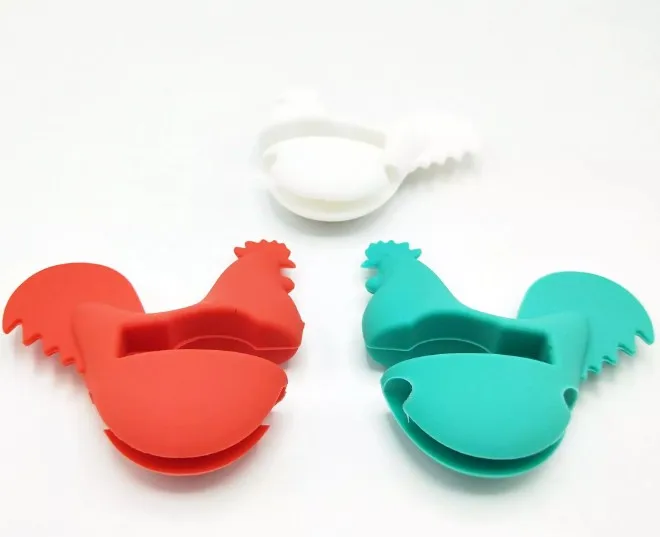 Food Grade  Kitchen Heat Resistant Cock Silicone Spoon Rest Pot Clips Spoon Holder