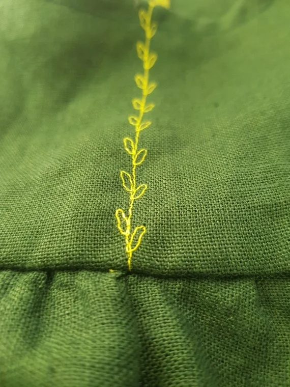 Пышное платье из хлопка и льна для маленьких девочек