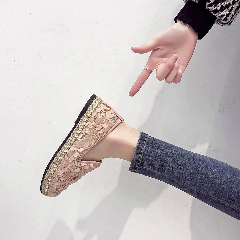 Wholesale fashion espadrilles shoes breathable casual shoes newest women flat shoes