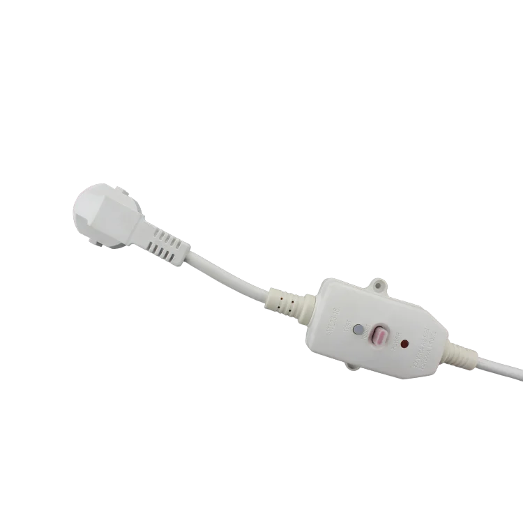 White Male plug with cable