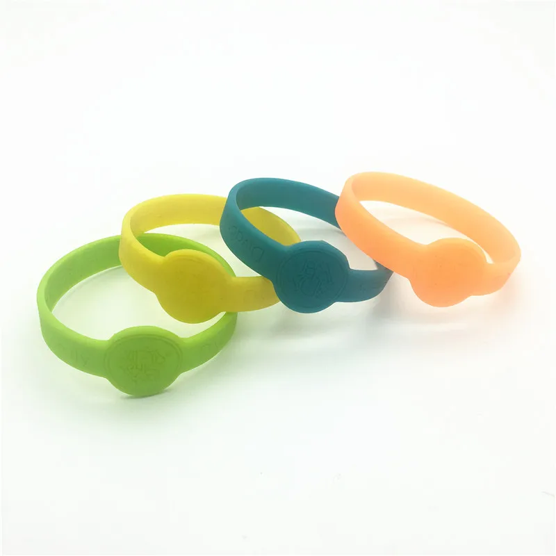 Модные популярные рекламные товары, пользовательские часы в форме браслета, браслеты для детей