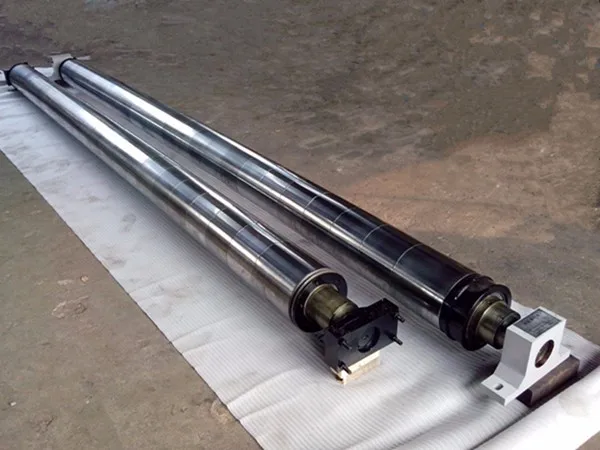 wax paper roll slitting and rewinding machine with banana roll