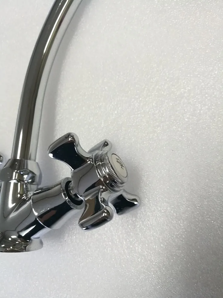 Double Handle  Deck Mounted Water Ridge Kitchen Faucet Tap