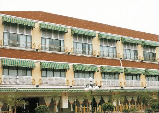 Outdoor Sunshade Aluminum  Door Window retractable  Awning Canopy MOQ 1 set