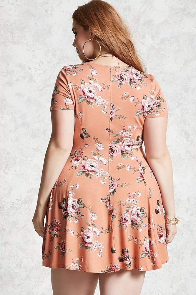 Женские платья с коротким рукавом и цветочным принтом