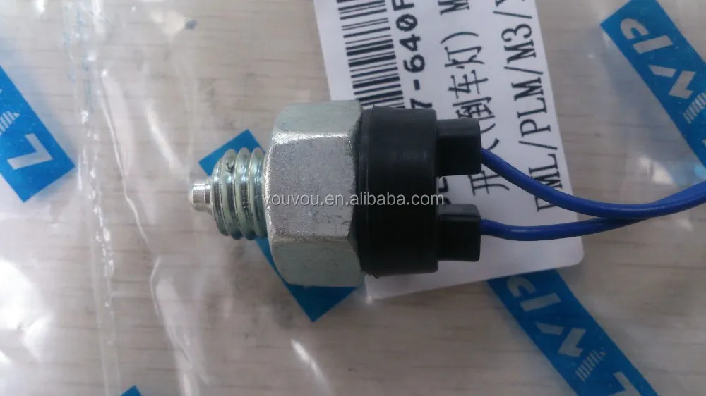 back-up lamp switch/parking light switch for mazda 323 family premacy mazda 3 new mazda 3 and mazda 2 F5E1-17-640A