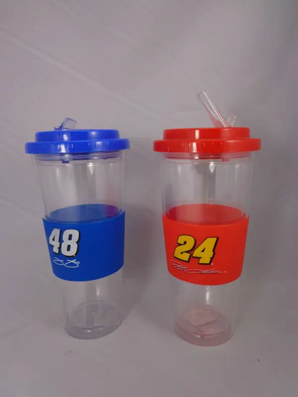 Двойная настенная чашка с крышкой и соломинкой без БФА