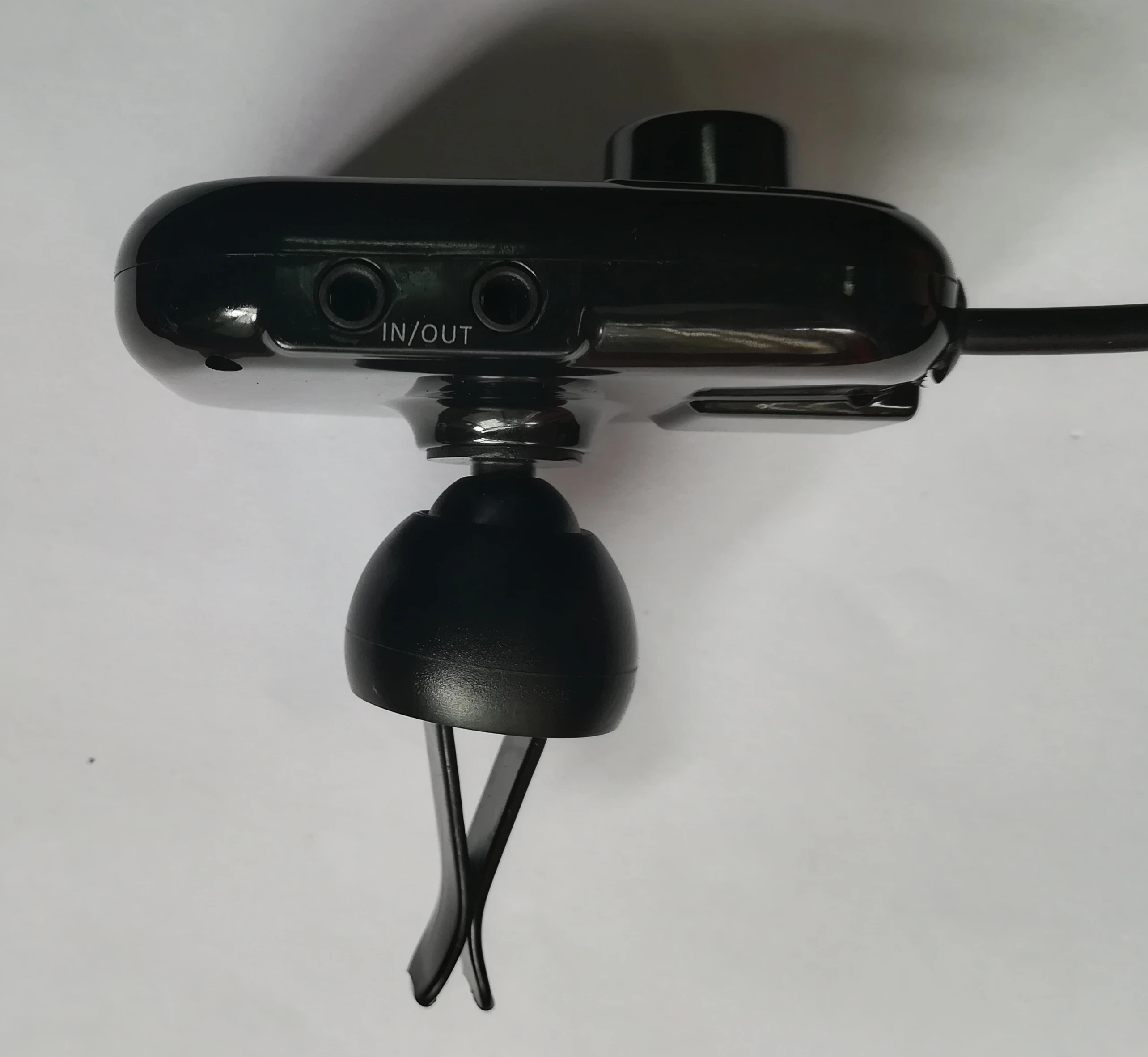 Автомобильный комплект Bluetooth с именем звонка, именем песни и именем певицы и телефонной книгой