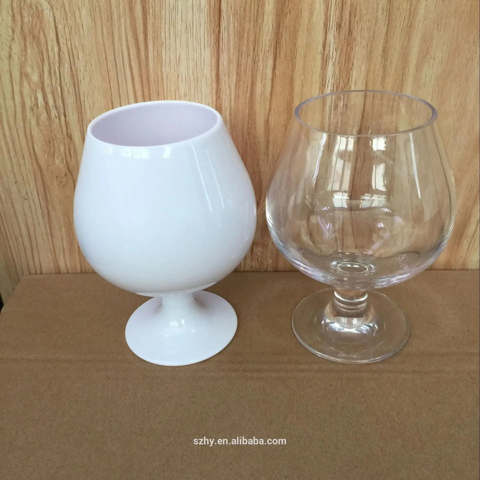 Transparent  plastic champagne flutes   red wine glass White goblet Wedding glass