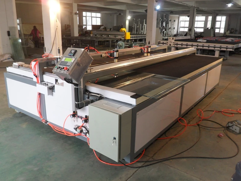 
Semi automatic laminated glass cutting machine 