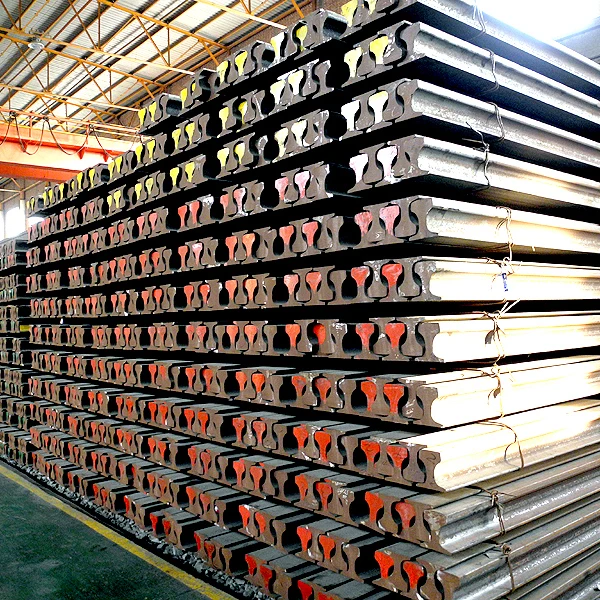 QU100/KP100 Crane Rail with weldable rail clamp and rubber pad