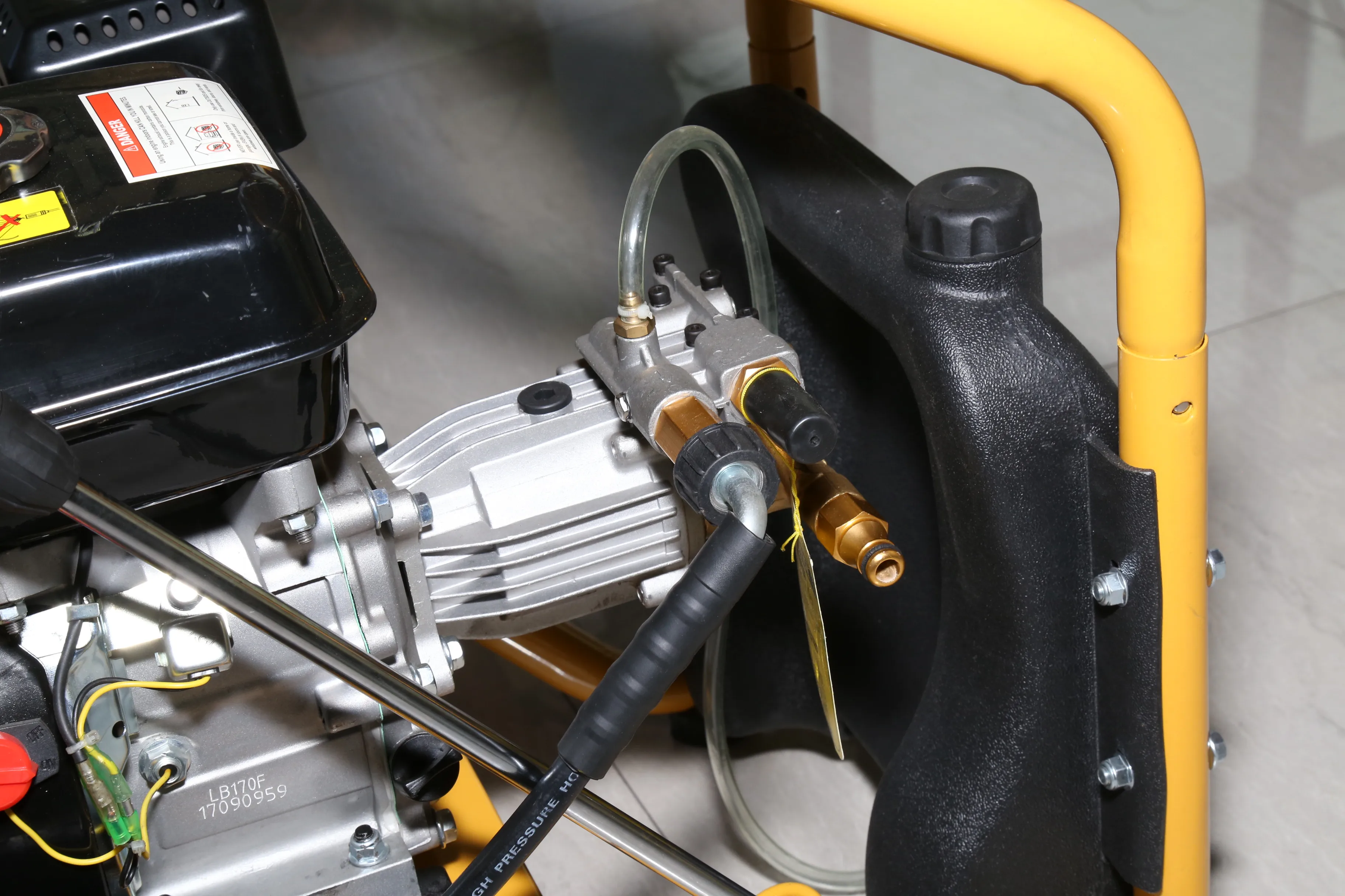 LB-180E High Quality Portable High Pressure Cleaning Car Washer Machine