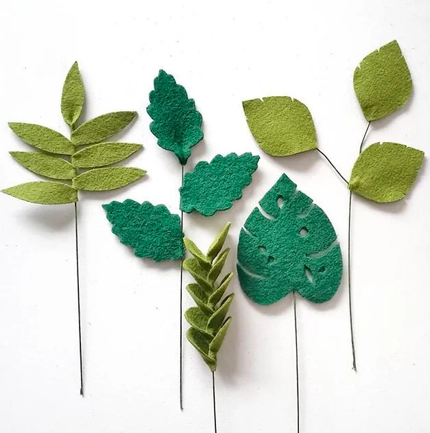 
hot sale purple flower bouquet holder 