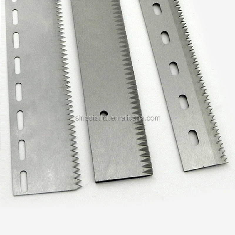 Non-woven fabric serrated cutting blade