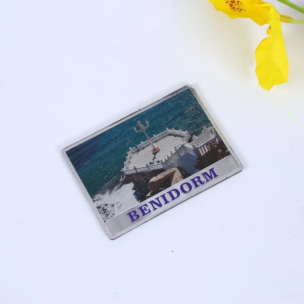 Hot selling customized 3d souvenir gold aluminum foil tourist souvenir fridge magnet