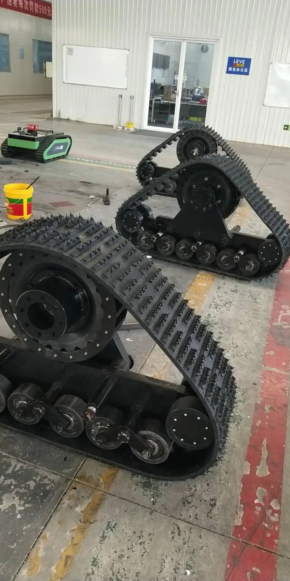 Car Truck SUV Rubber Track Conversion Systems for Off-road Transportation in Snow, Ice, Wetlands, Mud