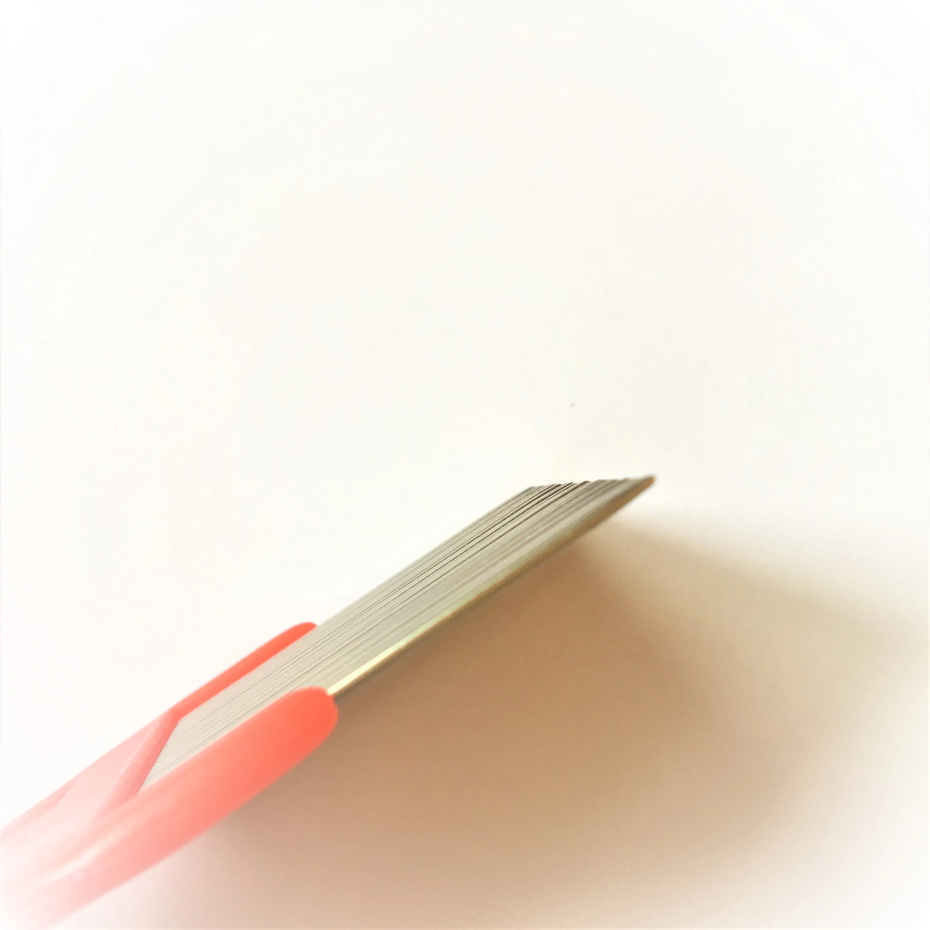 Popular Plastic Handle Stainless Steel Long Needles Hair Lice Nit Louse Flea Tick Comb For School Children Kids