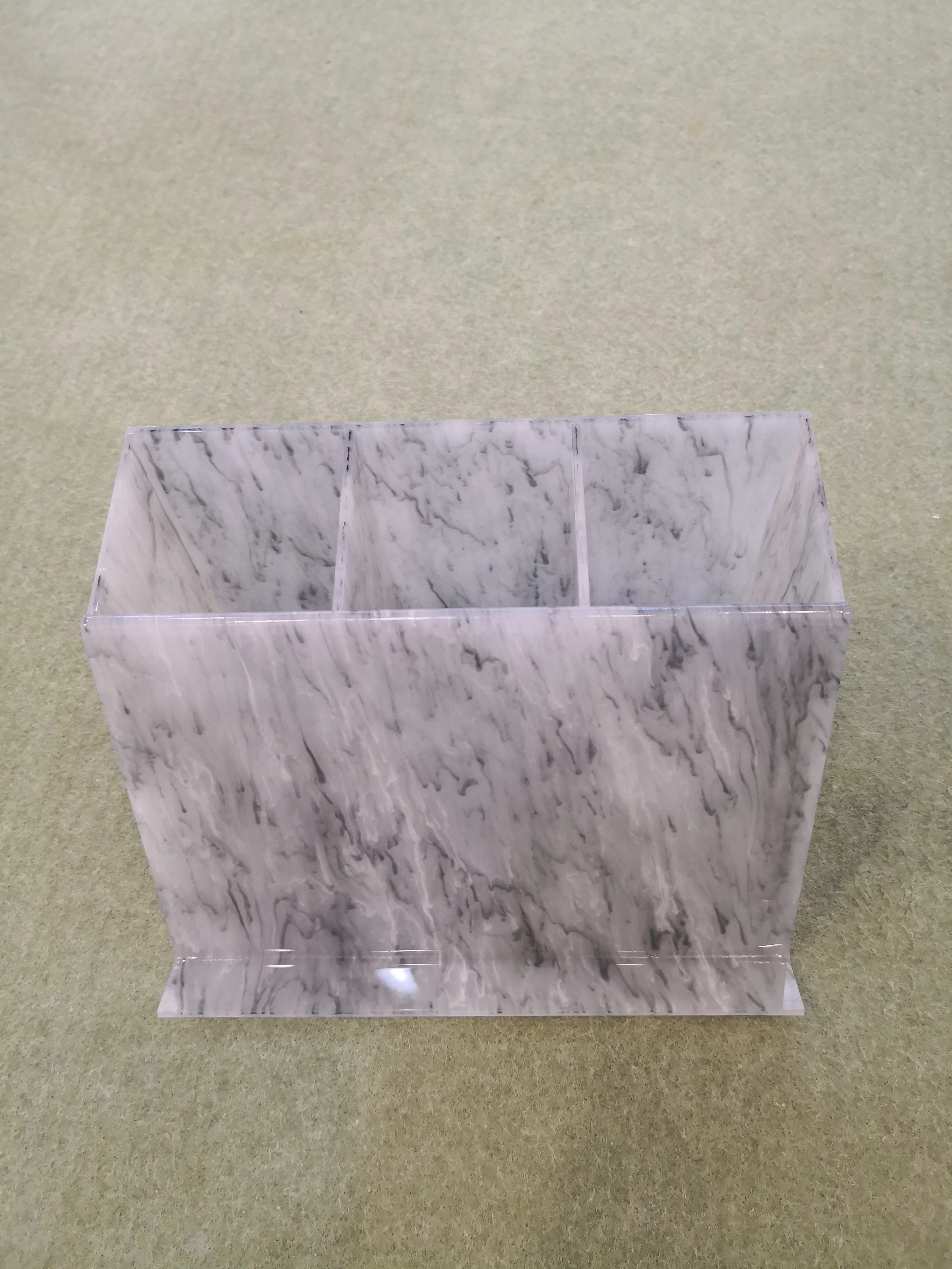 
Marble acrylic brush holder and cell phone display 